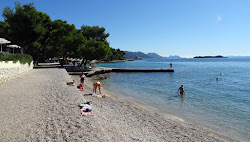 Foto di Bacva beach area parzialmente alberghiera