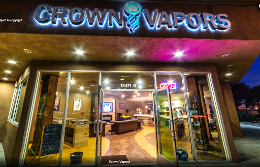 Crown Vapors and Smoke Shop