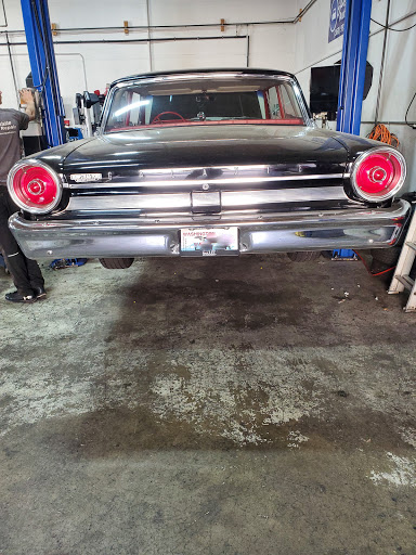 Auto Repair Shop «Pegoraro Auto Repair», reviews and photos, 3110 NE Minnehaha St, Vancouver, WA 98663, USA