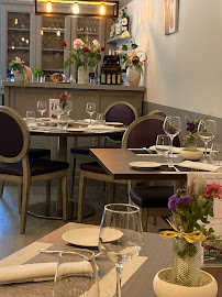 Atmosphère du Restaurant La Table de Bruno à Saint-Maximin-la-Sainte-Baume - n°14