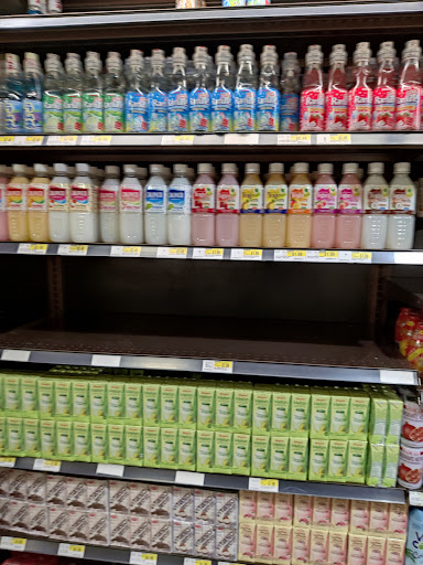 Korean Grocery Store «H Mart», reviews and photos, 3385 Milwaukee Ave, Northbrook, IL 60062, USA