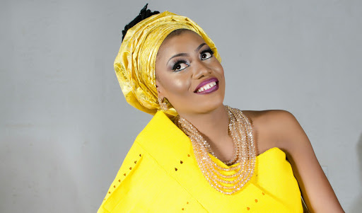 Deehahlook Makeup Studio, 1,Imam Cottage, Ilora Rd, Oyo, Nigeria, Cosmetics Store, state Oyo