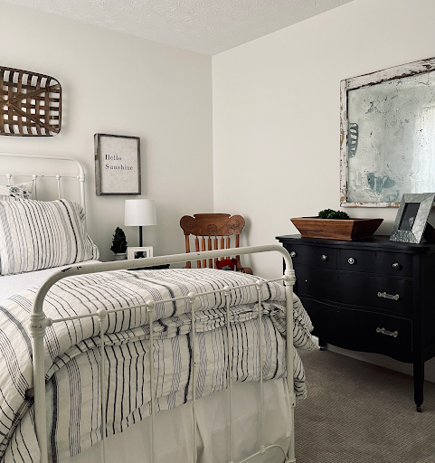 Home Goods Store «Rusted Window», reviews and photos, 99 E Carmel Dr Suite 140, Carmel, IN 46032, USA