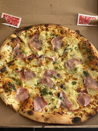 Plats et boissons du Pizzeria pizza l'Antiboise à Antibes - n°19