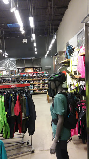 Camping Store «REI», reviews and photos, 6424 Sawmill Rd, Columbus, OH 43235, USA