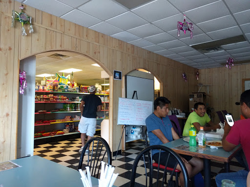 Grocery Store «La Superior Carnicerta LLC», reviews and photos, 313 E Commerce St, Lewisburg, TN 37091, USA