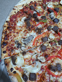 Plats et boissons du Pizzeria Domino's Pizza Meaux - n°5