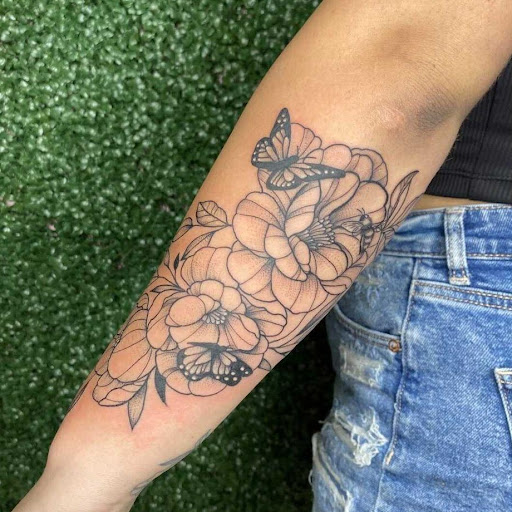 Explore tattoo fill in ideas for men, creative tattoo ideas in Naples, available at Jewels Inkpire