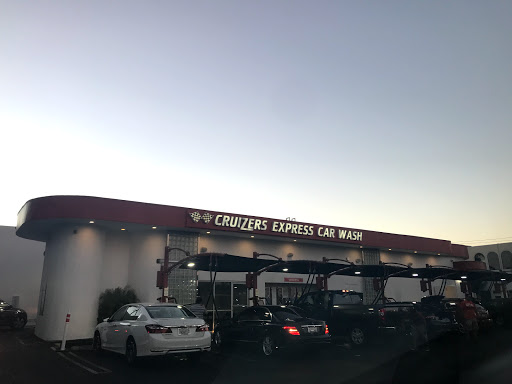 Car Wash «Cruizers Express Car Wash», reviews and photos, 1725 S Brookhurst St, Anaheim, CA 92804, USA