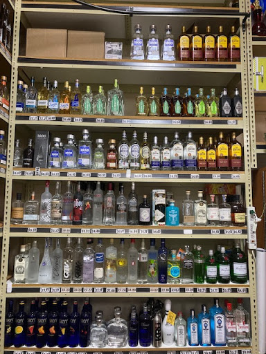 Liquor Store «Franklin Liquor & Deli», reviews and photos, 28500 Franklin Rd, Southfield, MI 48034, USA