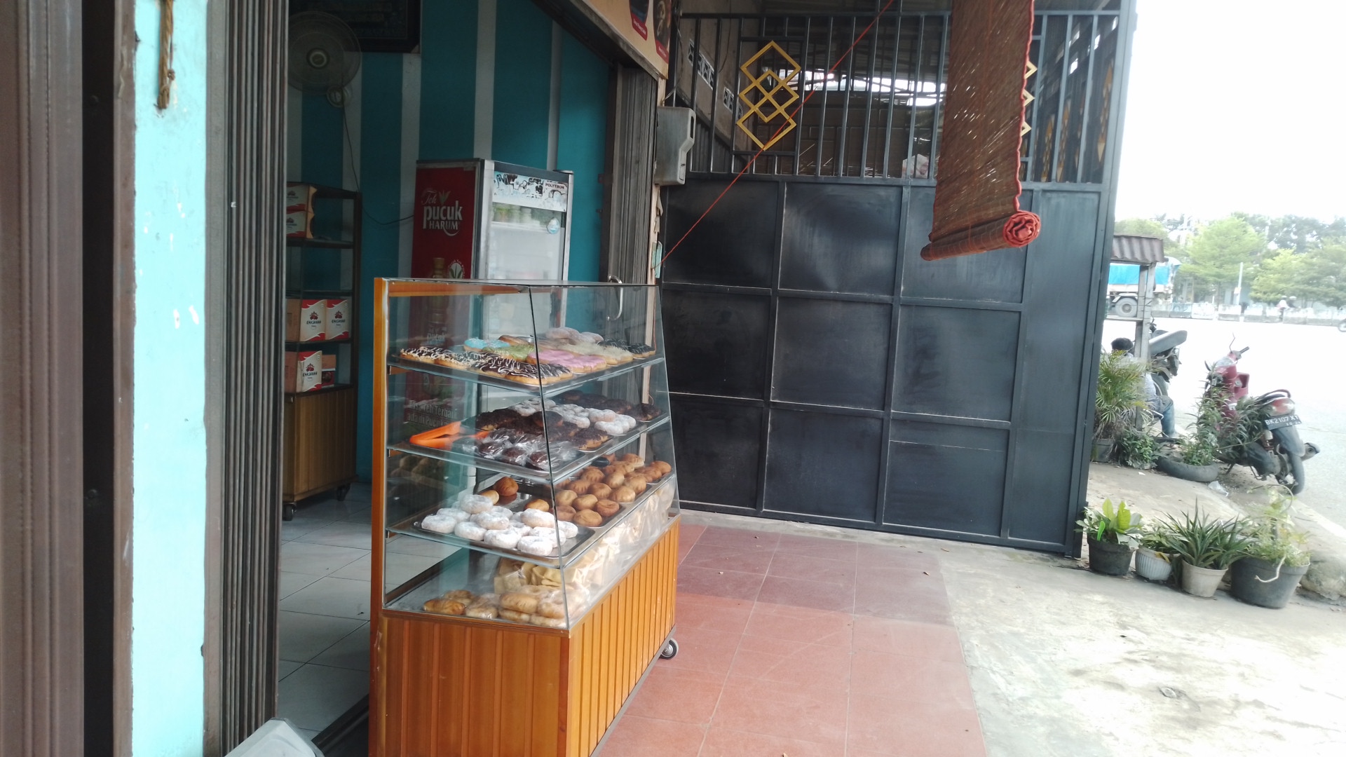 Khasanah Bakery & Cake Donat Nadira Photo