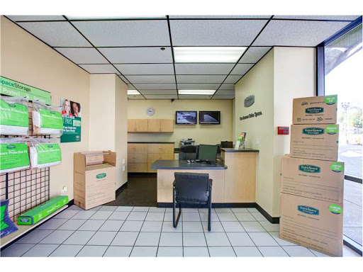 Storage Facility «Extra Space Storage», reviews and photos, 7037 Comstock Ave, Whittier, CA 90602, USA