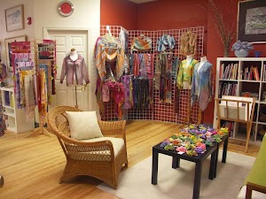 Cherscapes Downtown Fiber Art Studio - photo 2