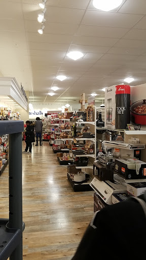 Department Store «Marshalls & HomeGoods», reviews and photos, 153 University Ave, Westwood, MA 02090, USA