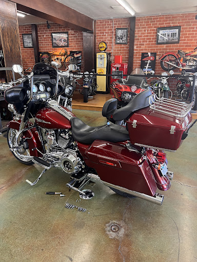 Motorcycle Shop «SIMMS CUSTOM CYCLES», reviews and photos, 21129 Foothill Blvd, Hayward, CA 94541, USA