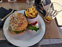 Hamburger du Rest'O Cocorico , restaurant de viande d'exception. SQY - Montigny-le-Bretonneux - n°2