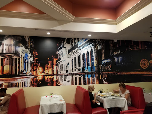 Shopping Mall «Diplomat Mall Shopping Center», reviews and photos, 1725 E Hallandale Beach Blvd, Hallandale Beach, FL 33009, USA