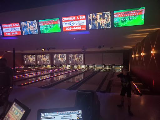 Bowling Alley «Stuart Bowl - Lanes & Lounge», reviews and photos, 1638 SE Federal Hwy, Stuart, FL 34994, USA