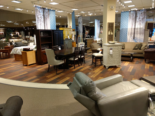 Furniture Store «Becker Furniture World - Northtown», reviews and photos, 304 Northtown Dr NE, Blaine, MN 55434, USA