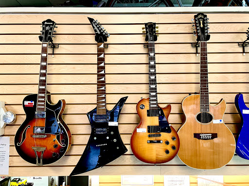 Pawn Shop «CASH POINT», reviews and photos, 32 Riverside Ave, Medford, MA 02155, USA