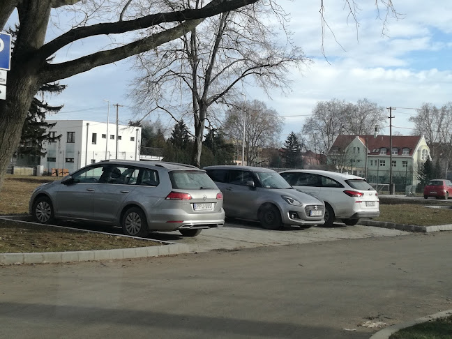 Értékelések erről a helyről: Egészségügyi Ellátó központ parkolója, Szombathely - Parkoló