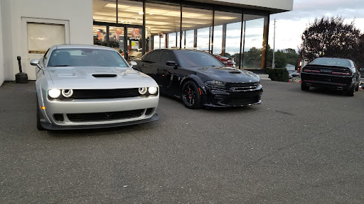 Car Dealer «Liccardi Chrysler Dodge RAM», reviews and photos, 130 US-22, Green Brook Township, NJ 08812, USA