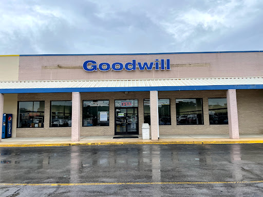 Thrift Store «Goodwill Store Tullahoma», reviews and photos