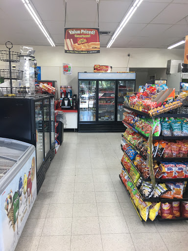 Convenience Store «Regis Convenience Store», reviews and photos, 5001 Lowell Blvd, Denver, CO 80221, USA