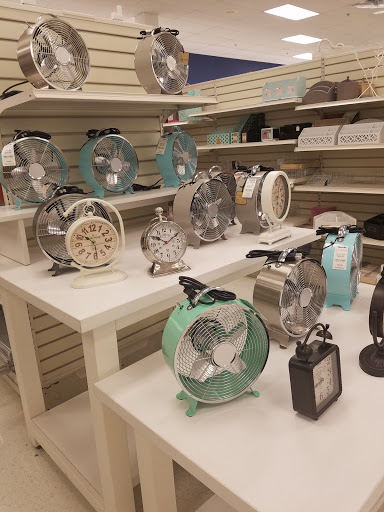 Department Store «Marshalls», reviews and photos, 460 E Waterfront Dr, Homestead, PA 15120, USA