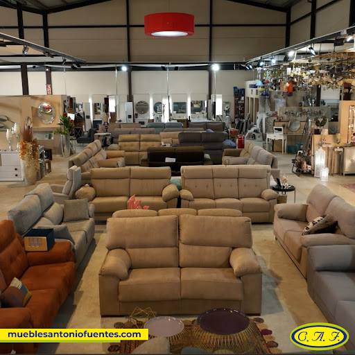 Comercial Antonio Fuentes en Zújar, Granada
