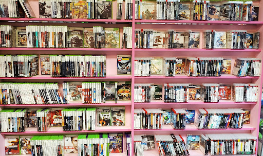 Video Game Store «Pink Gorilla University District», reviews and photos, 4341 University Way NE, Seattle, WA 98105, USA