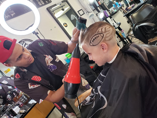 Hair Salon «Urban hair hub», reviews and photos, 18 S Harrison St, Shelbyville, IN 46176, USA