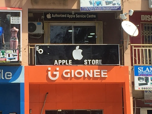 Jeffniz creative edge Apple store Abuja