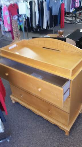 Thrift Store «Salvation Army», reviews and photos, 210 Kraft St, Clarksville, TN 37040, USA