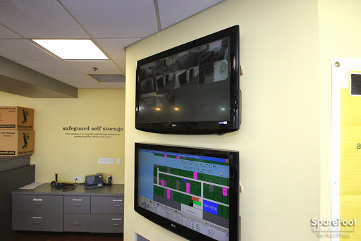 Storage Facility «Safeguard Self Storage», reviews and photos, 8131 Lemont Rd, Darien, IL 60561, USA