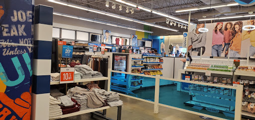 Clothing Store «Old Navy», reviews and photos, 3131 E Main St, Mohegan Lake, NY 10547, USA