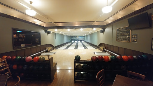 Bowling Alley «Southport Lanes & Billiards», reviews and photos, 3325 N Southport Ave, Chicago, IL 60657, USA