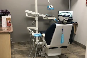 Dentistry 2000 image