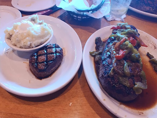 Department Store «HomeGoods», reviews and photos, 309 Newbury St, Danvers, MA 01923, USA