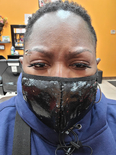 Beauty Salon «Alka Beauty Salon», reviews and photos, 1 State St, Calumet City, IL 60409, USA