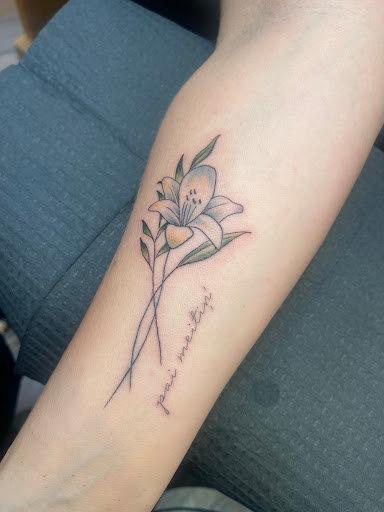 Explore ideas de tattoo para hombres, creative tattoo ideas in Santa Cruz, available at Paradise tattoo