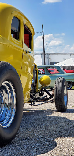 Auto Body Shop «Maaco Collision Repair & Auto Painting», reviews and photos, 735 Carlisle St, Hanover, PA 17331, USA