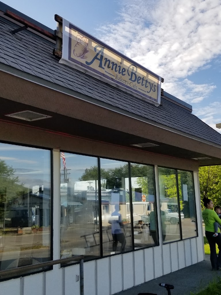 Annie Betty's Bakery Cafe 99921