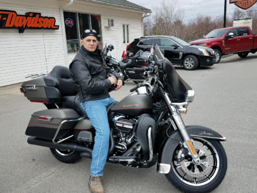 Motorcycle Dealer «American Harley Davidson», reviews and photos, 1437 Central St, Leominster, MA 01453, USA