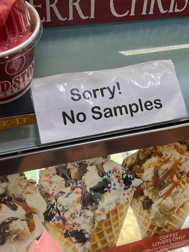 Ice Cream Shop «Cold Stone Creamery», reviews and photos, 7702B-B Richmond Hwy, Alexandria, VA 22306, USA