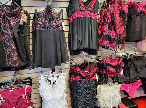Lingerie Store «Sassy Sensations», reviews and photos, 6080 Steubenville Pike, McKees Rocks, PA 15136, USA