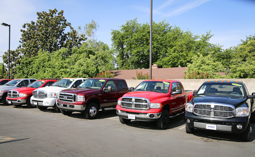 Used Car Dealer «Zoom Motors», reviews and photos, 2305 Fulton Ave, Sacramento, CA 95825, USA