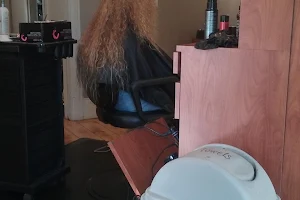 Tresses Hair Salon image