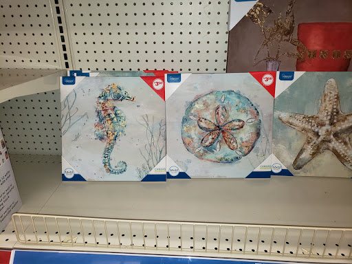 Discount Store «FAMILY DOLLAR», reviews and photos, 1246 E Central Ave, Miamisburg, OH 45342, USA