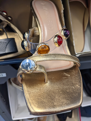 Department Store «Nordstrom Rack Lincoln Park», reviews and photos, 1551 N Sheffield Ave, Chicago, IL 60642, USA